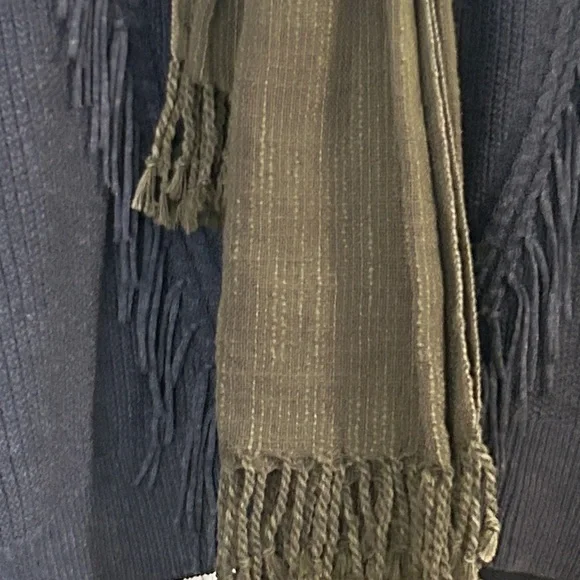 Olive Scarf Hand Tied Tassels Gorgeous All Season Use Ultimate Travel Accessory - Picture 3 of 7